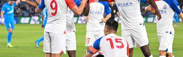 开云体育-严益唯：路易斯逼出中超“杰拉德时刻”剑指上海德比