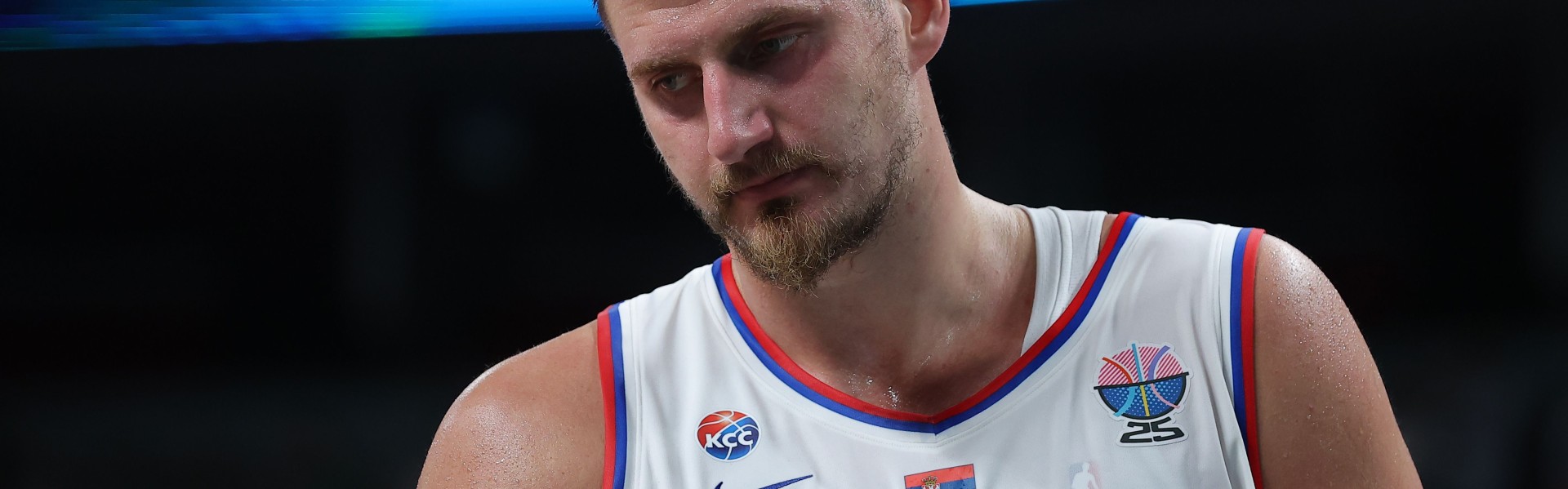 开云体育官网-名记：约基奇现在状态不太好 不知道会不会延续到NBA新赛季