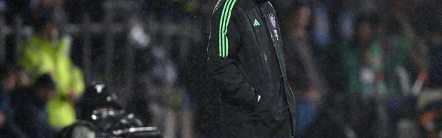 拜仁为何不换帅？高层躺平：没有挽救的办法和必要！